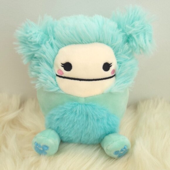 Squishmallows Other - Squishmallows Joelle The Bigfoot Plush Toy 5inch